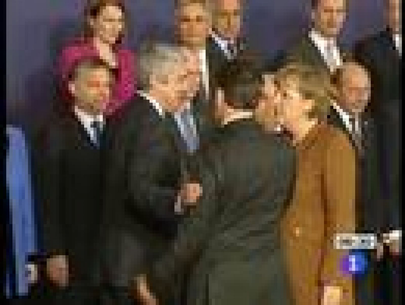 Telediario Matinal en cuatro minutos - 25/03/11 | Ver