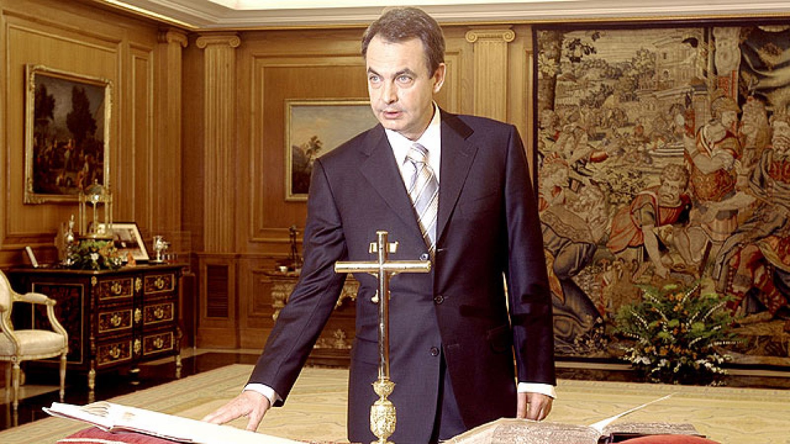Informe Semanal: PZ, presidente Zapatero | RTVE Play