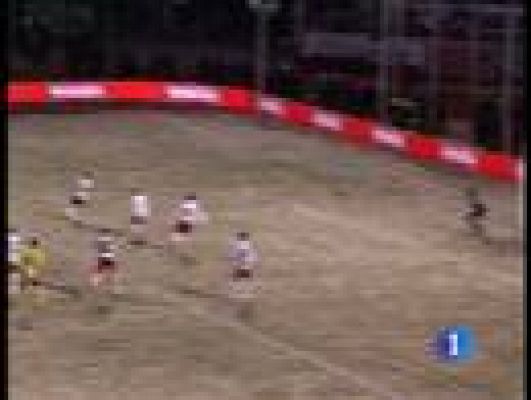 Telediario 1 - España, pendiente del césped