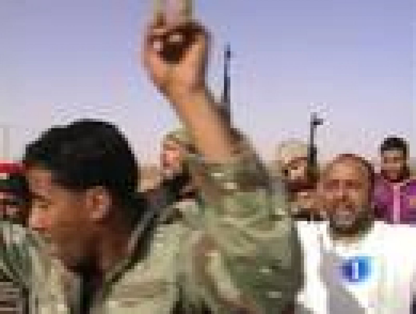 Los rebeldes retroceden hasta Ras Lanuf | Ver