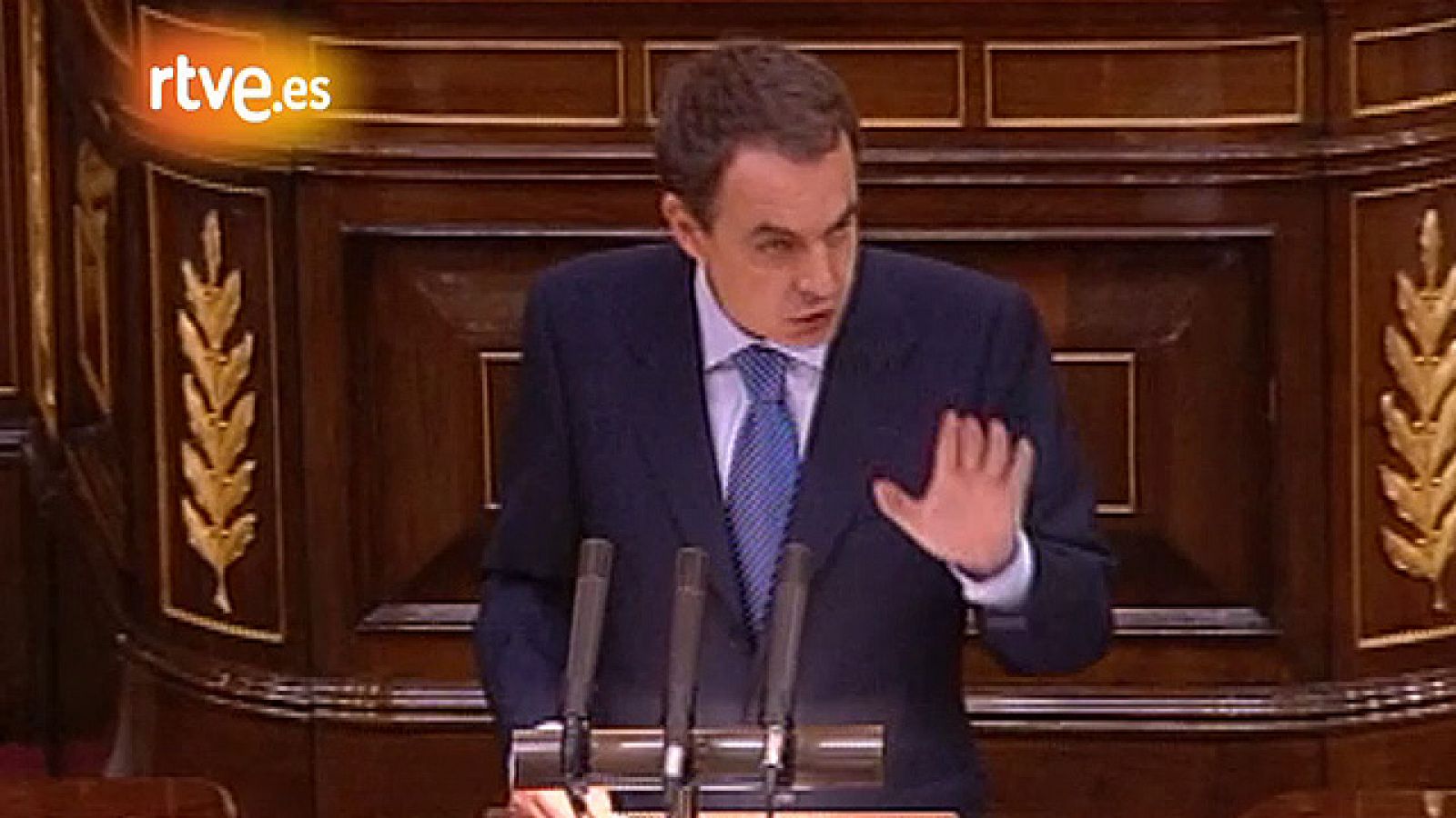 Zapatero se compromete a acudir al Congreso antes de hablar con ETA