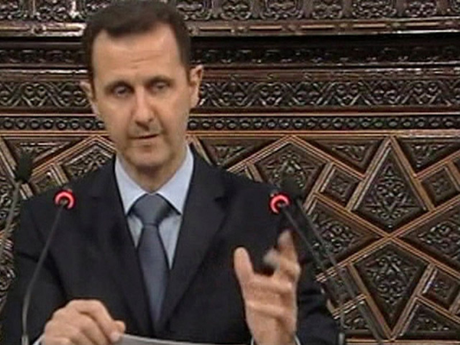 El presidente sirio achaca las revueltas a una "gran conspiración"