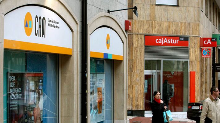 Telediario 1 - Banco Base se rompe