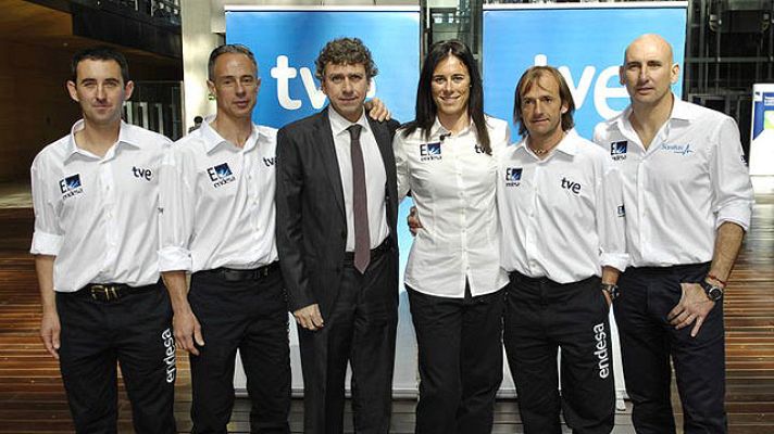 Telediario 1 - Edurne parte hacia el Everest