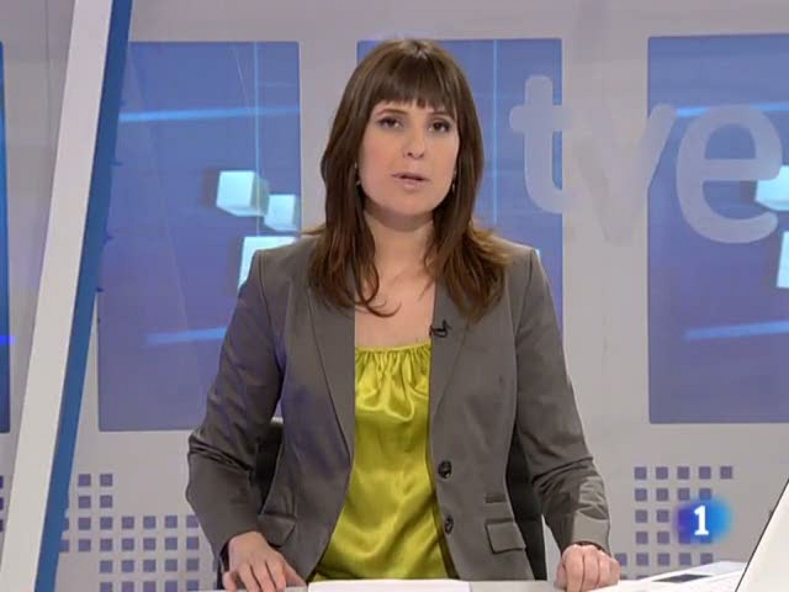 L'Informatiu: L'informatiu en 3' - 1/04/11 | RTVE Play