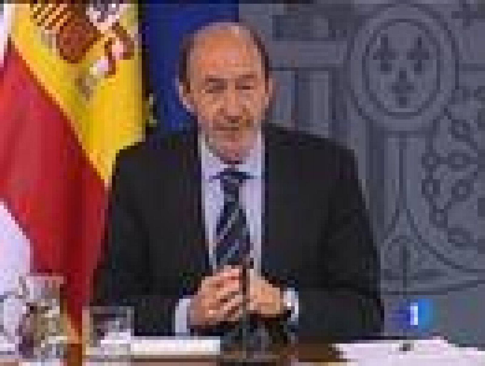 Telediario 1: Rubalcaba no polemiza sobre la lucha antiterrorista  | RTVE Play