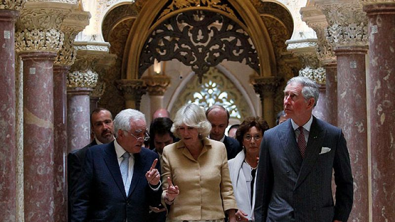  El Príncipe de Gales, Carlos de Inglaterra, y su esposa Camilla han visitado Sevilla