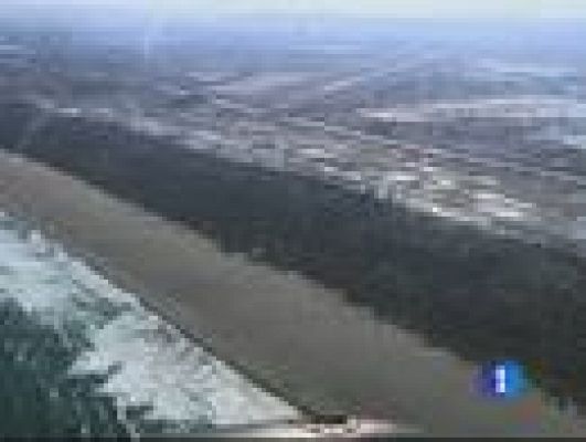 Telediario 1 - Continúan las labores de búsqueda de los desaparecidos en Japón