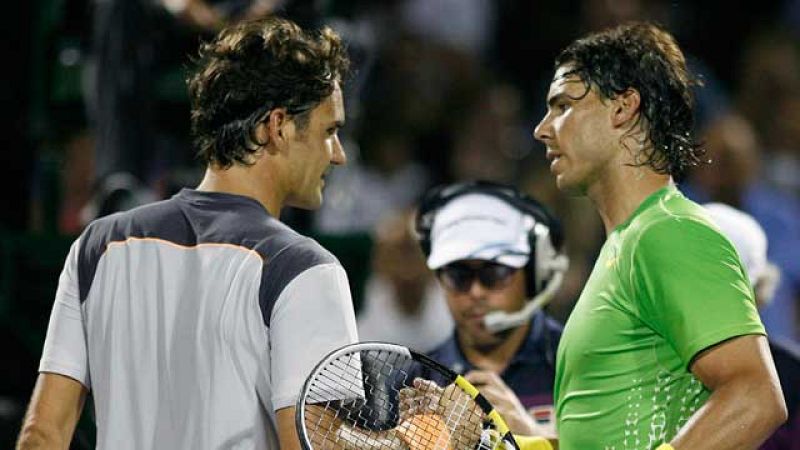 El tenista español Rafa Nadal se ha impuesto al suizo Roger Federer en semifinales del Masters de Miami por 6-3 y 6-2. 
