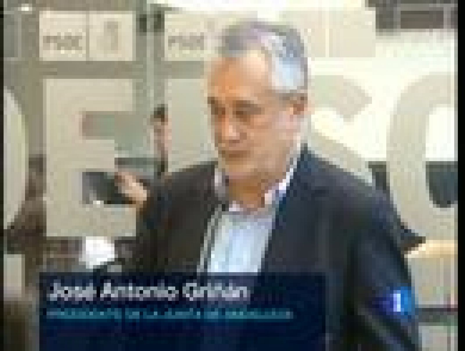 Dirigentes del PSOE opinan sobre la renuncia como candidato de Zapatero en las próximas elecciones