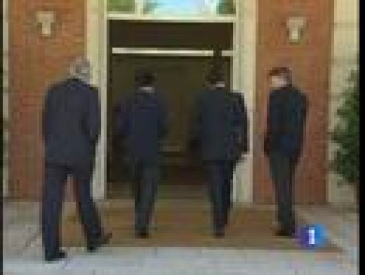 Telediario 1 - Sucesiones en la democracia