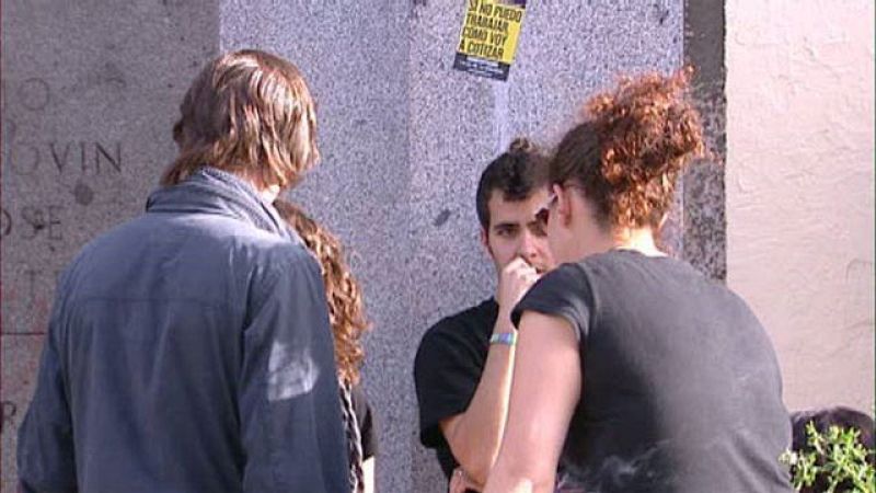  Los 'Jóvenes Sin Futuro' se unen