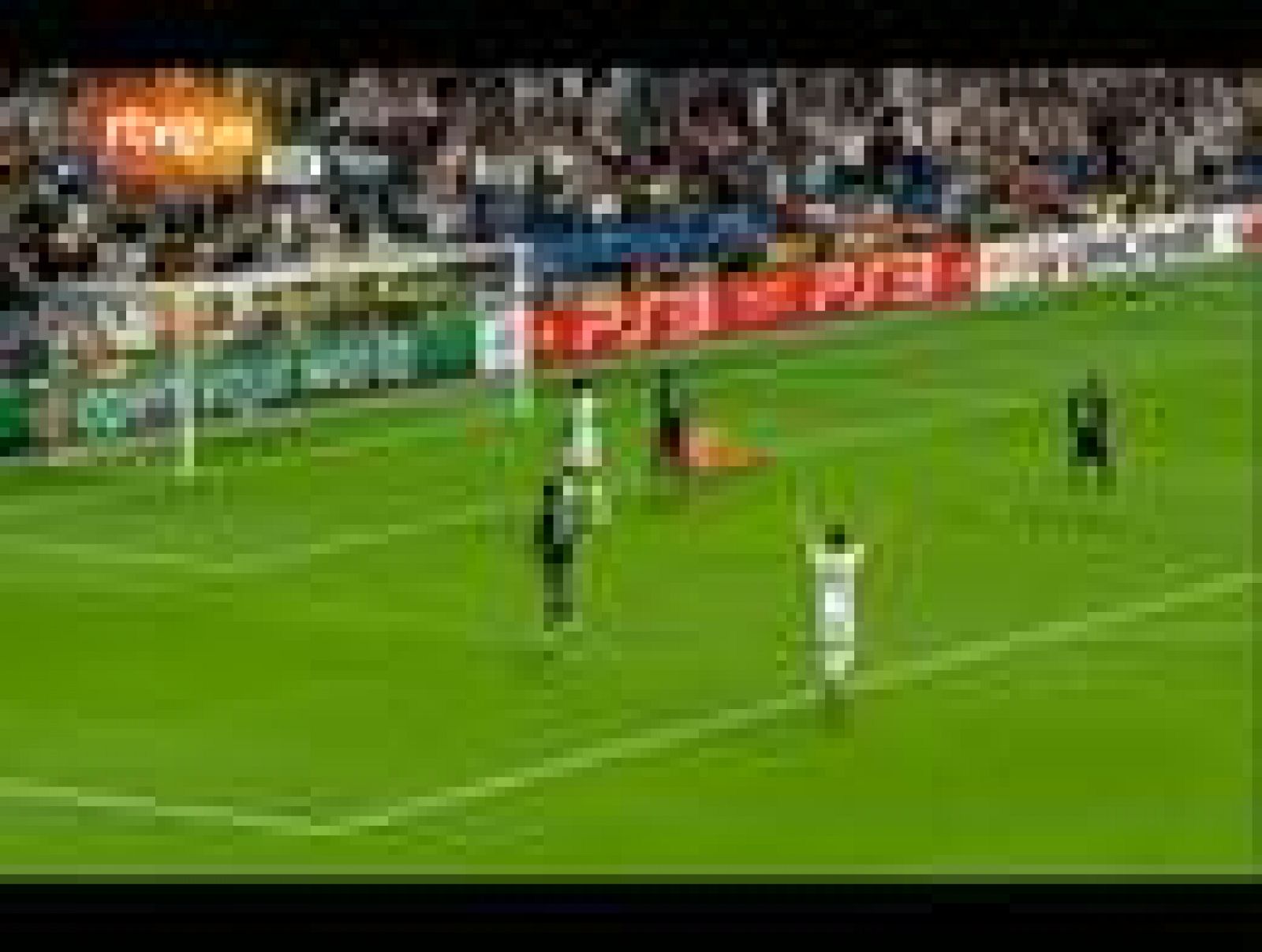 Di María ha marcado un soberbio gol desde fuera del área que ha establecido el 3-0 entre Real Madrid y Tottenham.