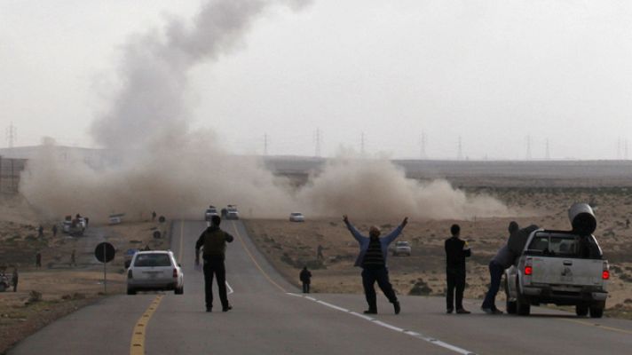 Telediario 1 - En Libia,se recrudecen los combates