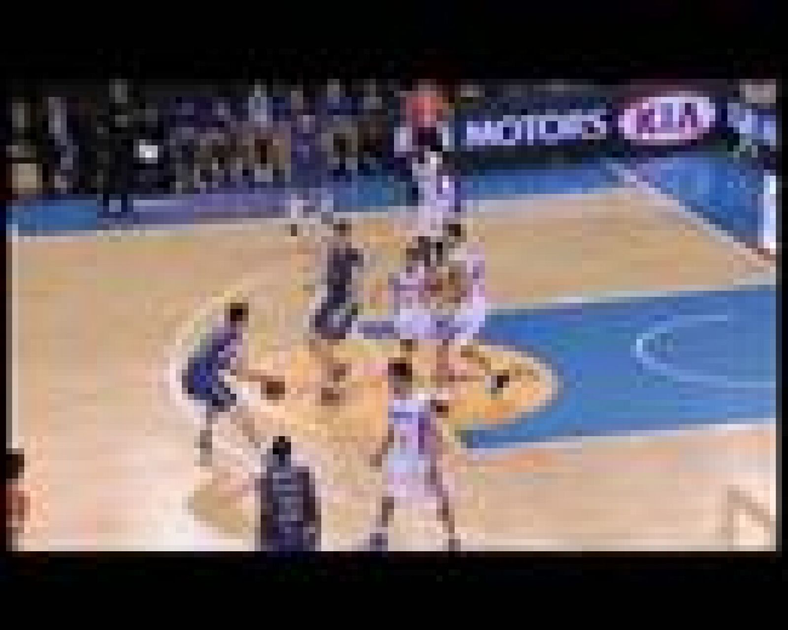 Baloncesto en RTVE: Menorca Basquet 85 -  84 Cajasol  | RTVE Play