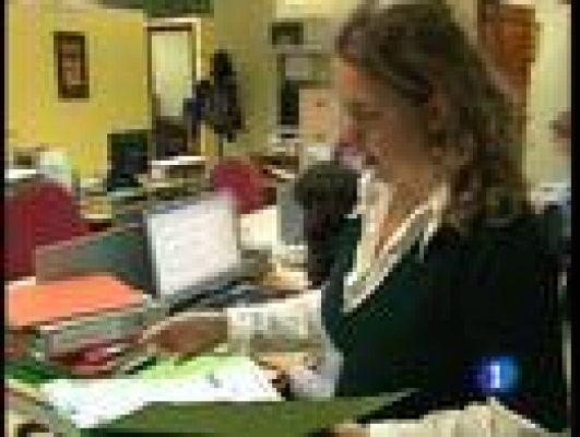 Telediario 1 - Facua avisa a las eléctricas