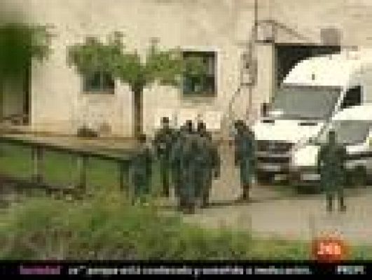  - Casi 900 kilos de explosivo de ETA