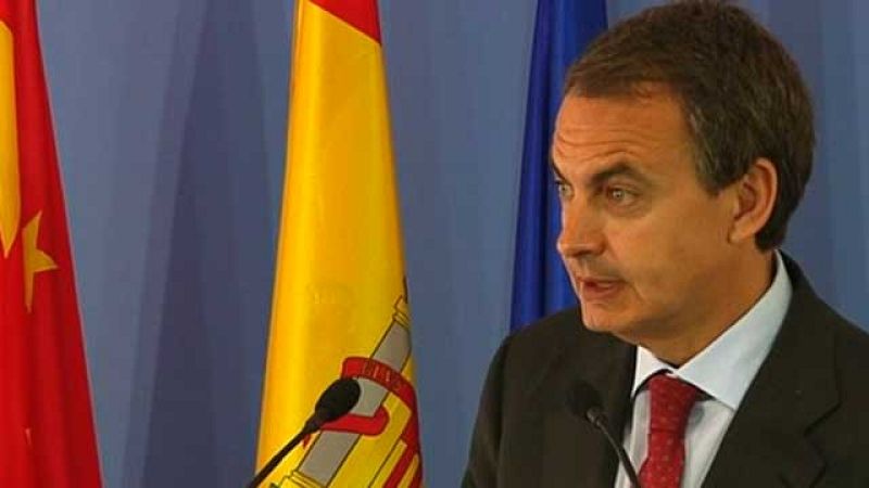 Zapatero descarta nuevos ajustes o recortes y apuesta por seguir las reformas