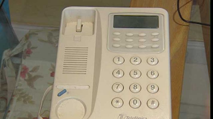 Telediario 1 - Telefónica reducirá empleados