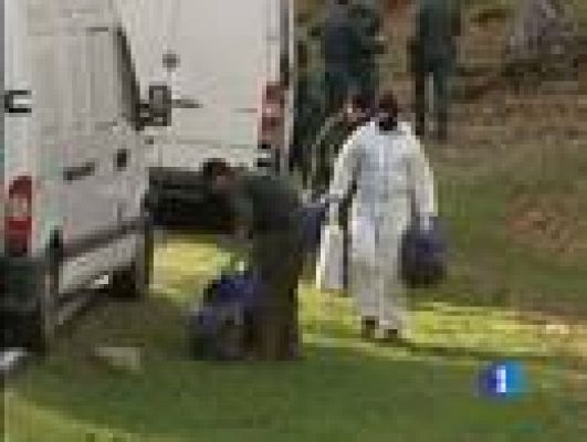 Telediario 1 - Hallados cinco zulos de ETA