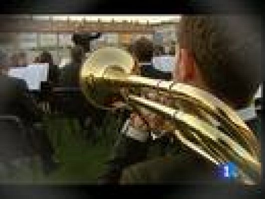 Telediario 1 - El clásico, a través de la música