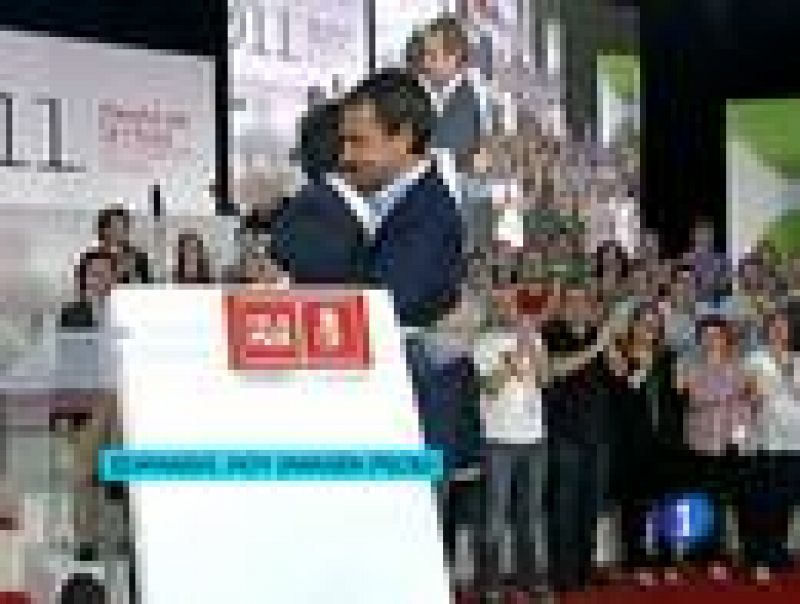 Zapatero aconseja a Aznar "que hable bien de España" 