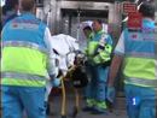 Telediario 1 - Un tren amputa 2 piernas a un joven