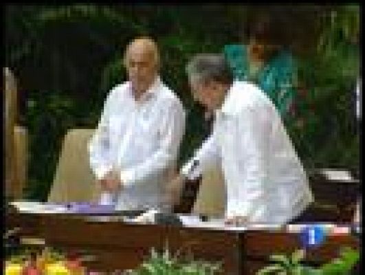 Telediario 1 - El congreso del Partido Comunista de Cuba entra en su recta final para aprobar las reformas propuestas por Raúl Castro