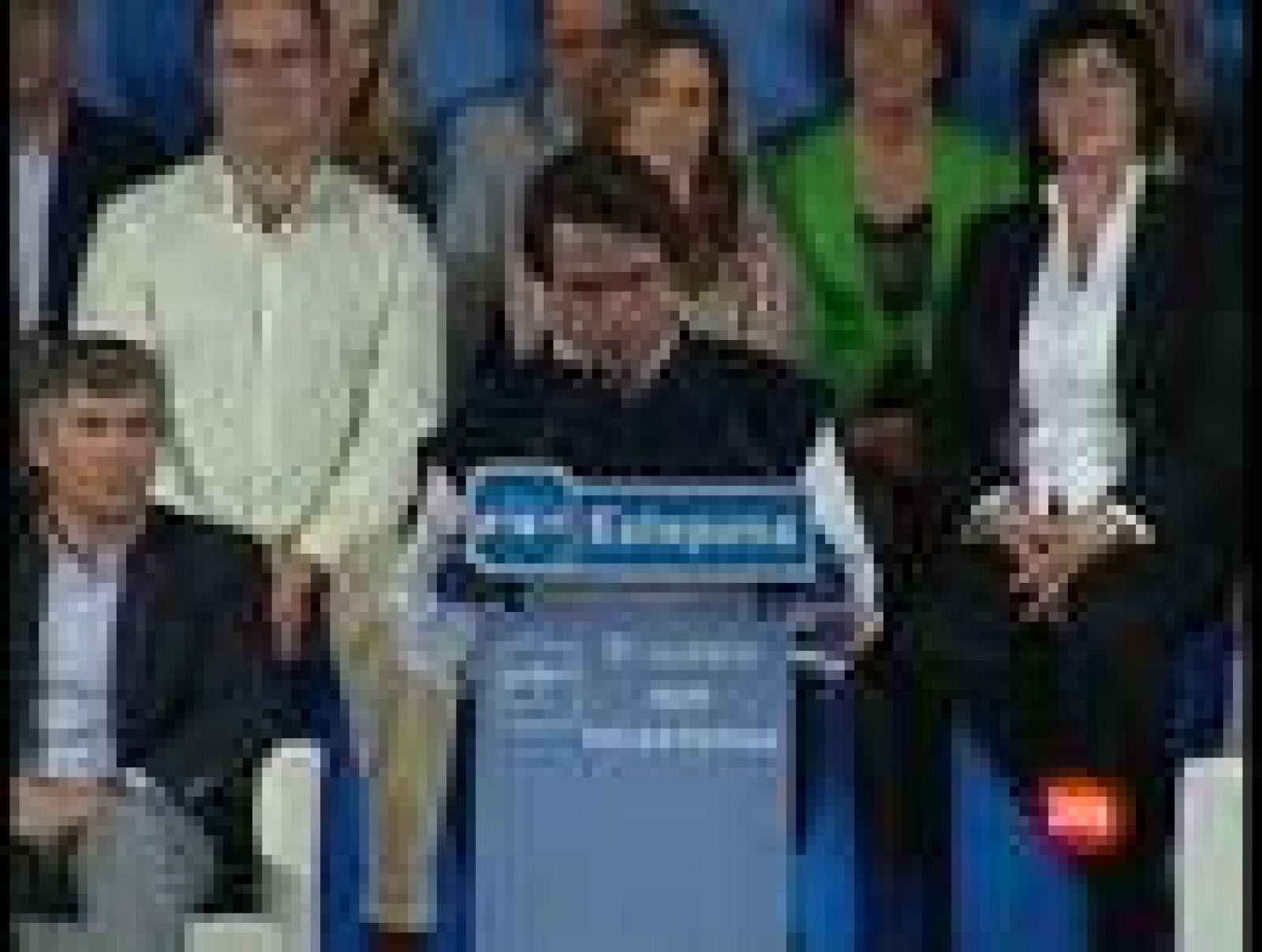 Aznar dice que "no sirve de parapeto de la desverguenza de nadie" tras sus declaraciones sobre Gadafi - La noche en 24h | Ver