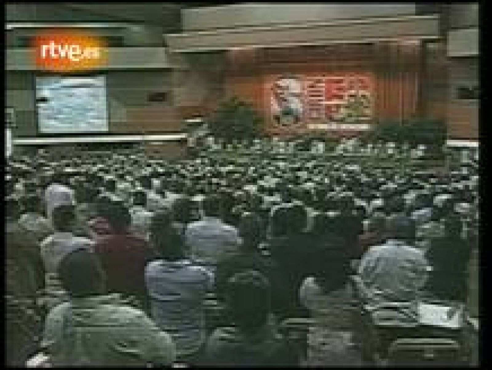 Sin programa: Fidel reaparece en Congreso del PCC | RTVE Play