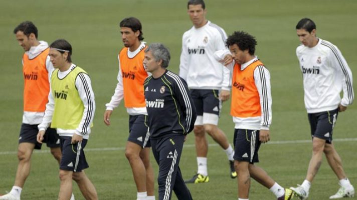 Telediario 1 - El Madrid va con todo a Valencia