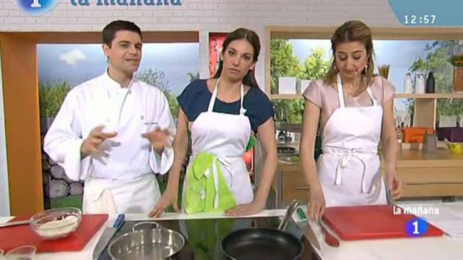 Saber cocinar - Pizza rellena de verduras, lacón y aceitunas (19/04/11)