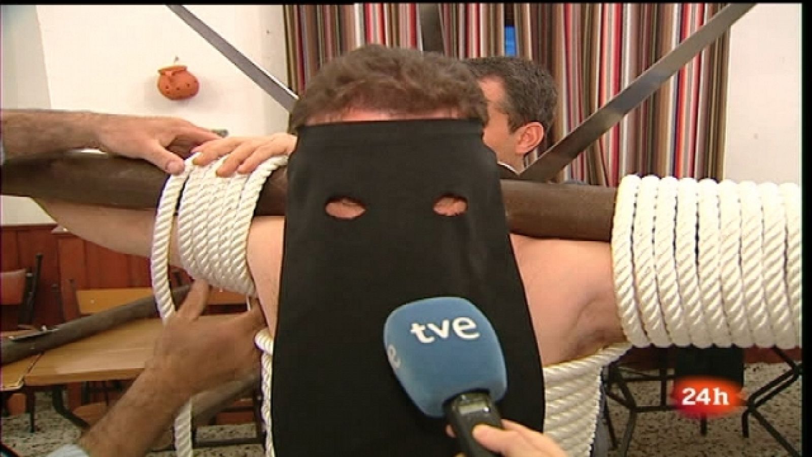 España en 24 horas - 19/04/11 - Ver ahora