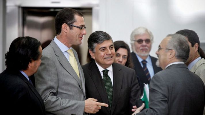 Telediario 1 - Las patronales portuguesas exponen sus peticiones a los negociadores del rescate