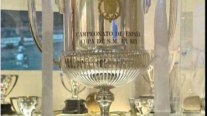 Telediario 1 - A copa "muerta, copa "puesta"