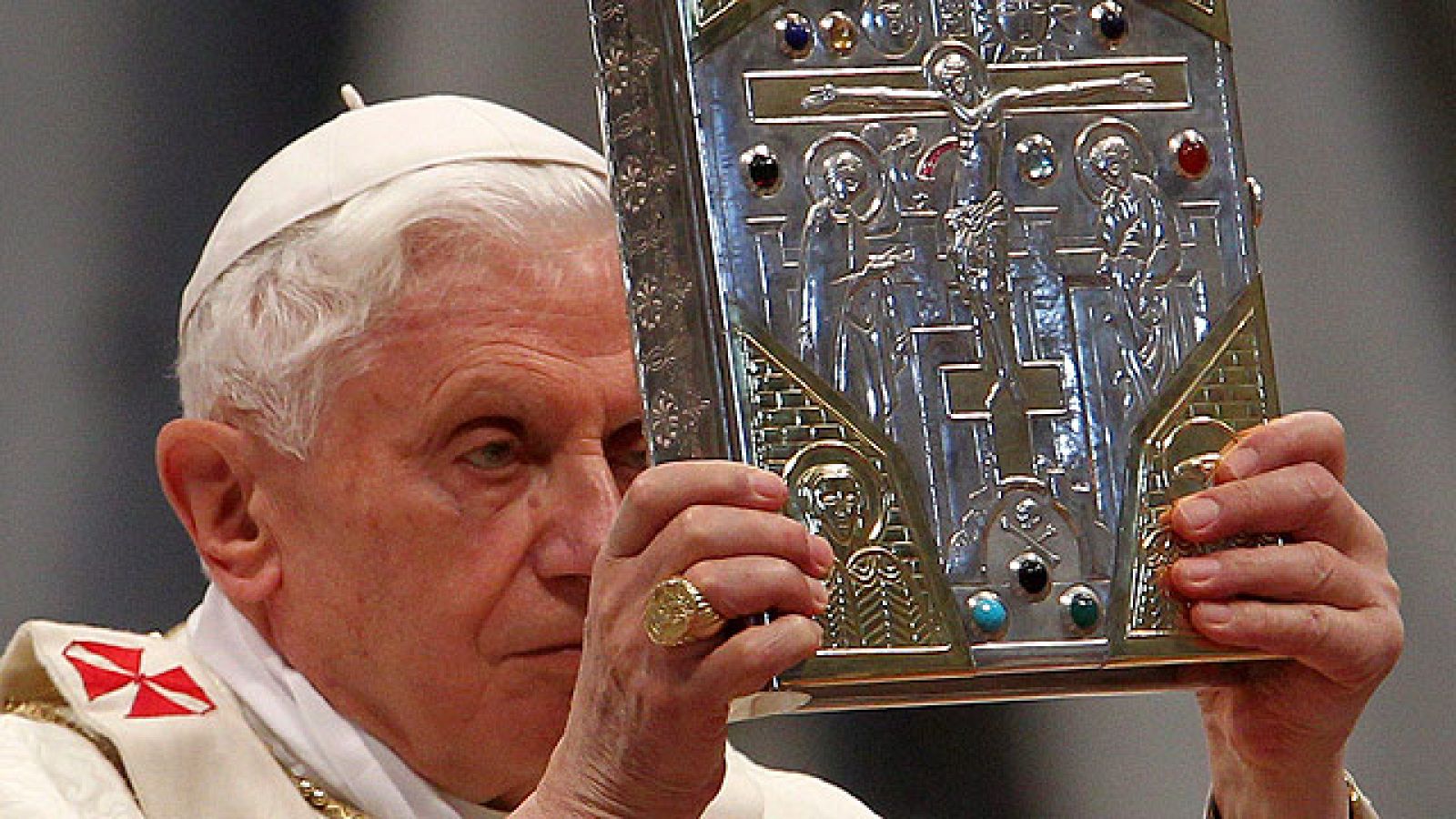 Benedicto XVI responderá a las preguntas de los fieles este Viernes Santo