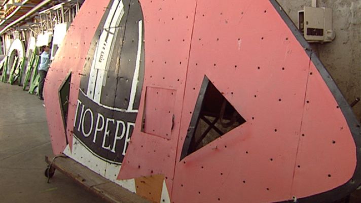 Telediario 1 - Restauran el cartel de Tío Pepe