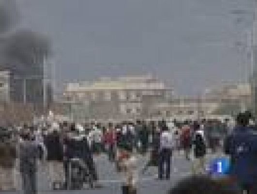 Telediario 1 - Saleh podría abandonar el país