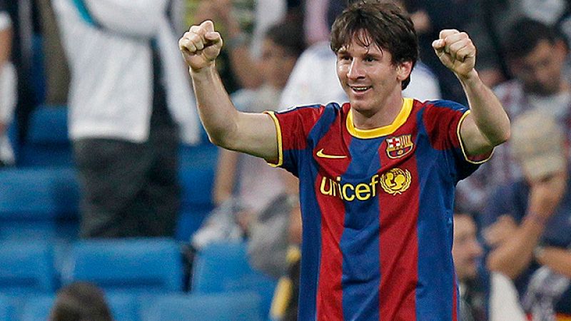 El Barcelona se impuso en el Bernabéu con dos goles de Messi en un partido plagado de polémica y falto de fútbol, con acciones duras en ambos bandos y declaraciones explosivas al final del choque.