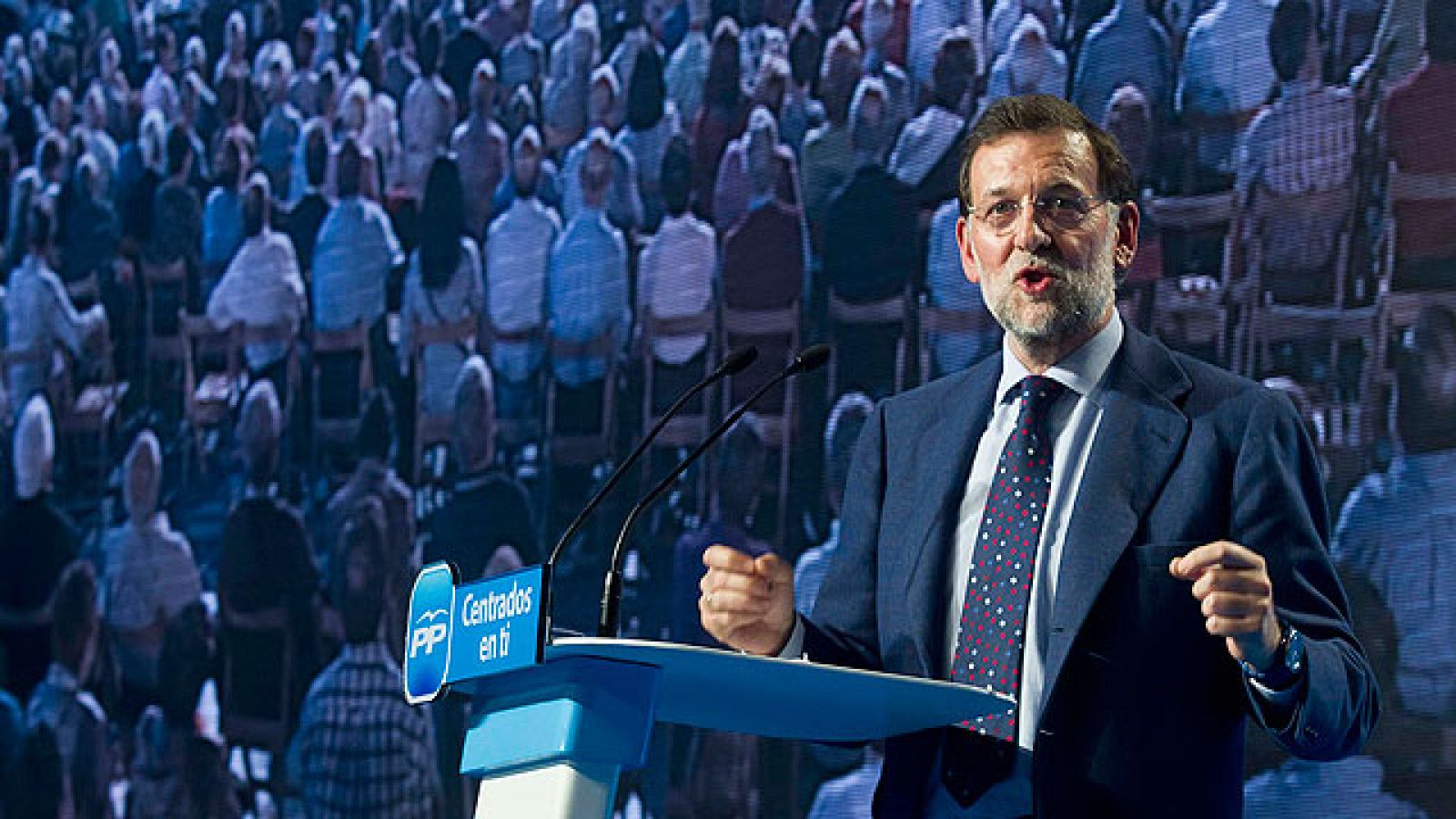  Rajoy: "Se necesita un buen gobierno para acabar con el paro"