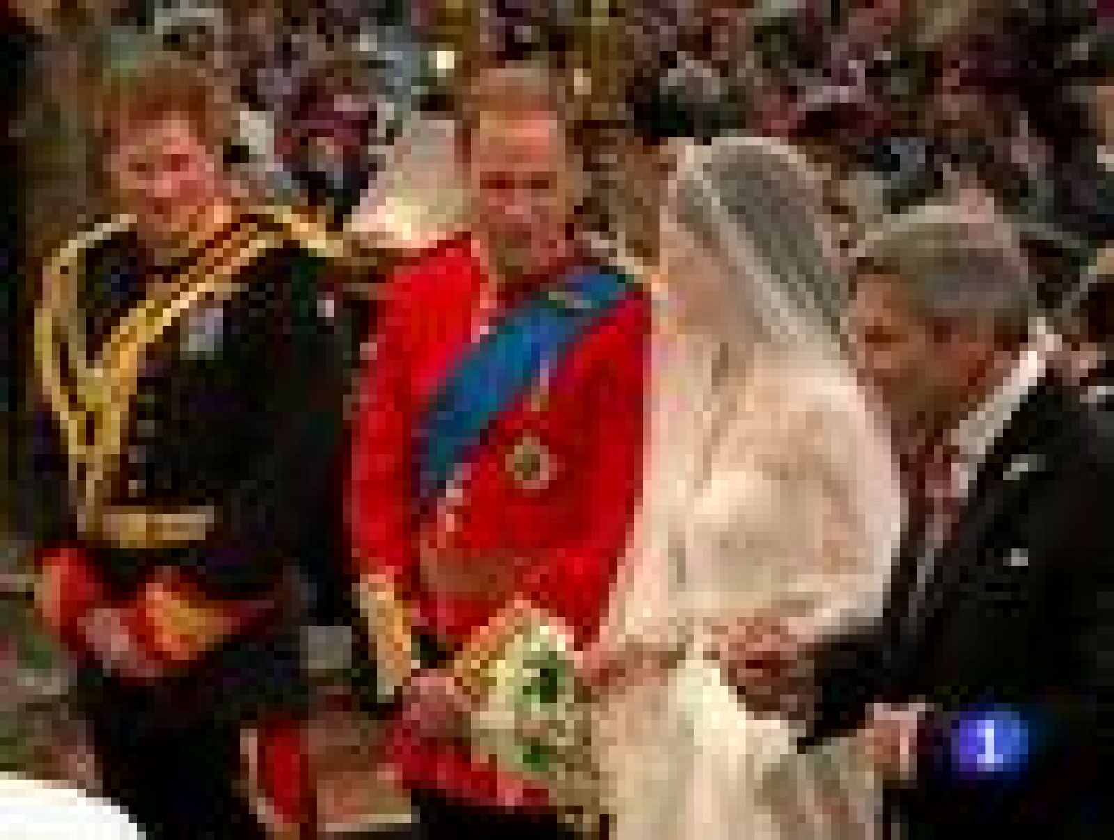 Más de 2 mil millones de personas siguieron ayer por televisión y las redes sociales la boda de Guillermo de Inglaterra y Catalina Middleton.