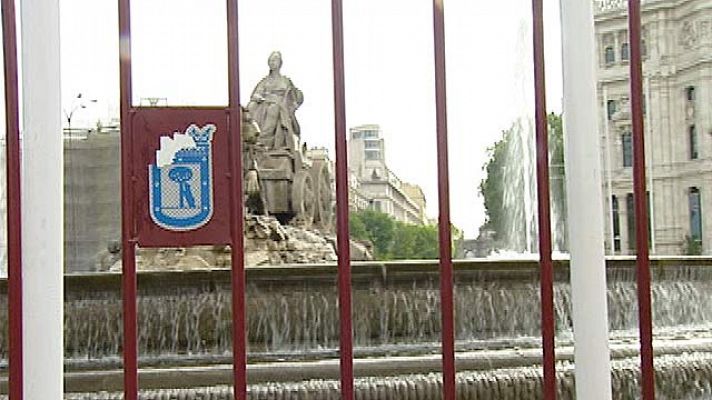 Telediario 1 - Cibeles protegida, por si acaso