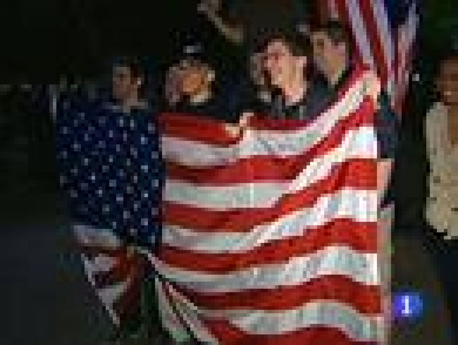 Miles de personas celebran frente a la Casa Blanca la muerte de Osama Bin Laden