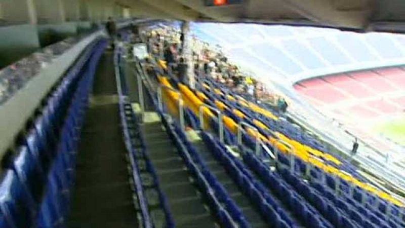 Debido a su expulsión en el Bernabéu, el entrenador del Real Madrid, José Mourinho, verá el encuentro contra el barça en un palco privado del Camp Nou.