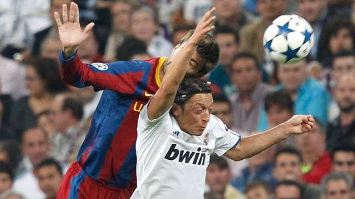 Telediario 1 - La familia de Özil habla del jugador