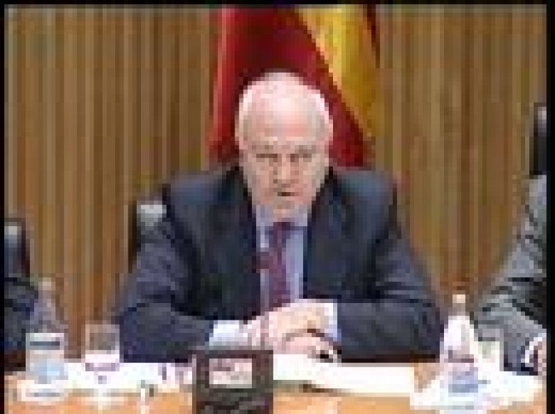  Moratinos busca apoyo para enviar tropas al Chad y el Líbano