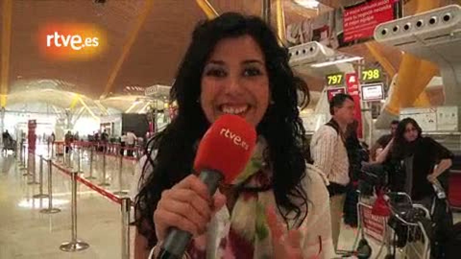 Eurovisión 2011 - ¿Quién acompaña a Lucía Pérez en su viaje a Düsseldorf?