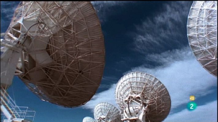 La noche temática - La fábrica de espías