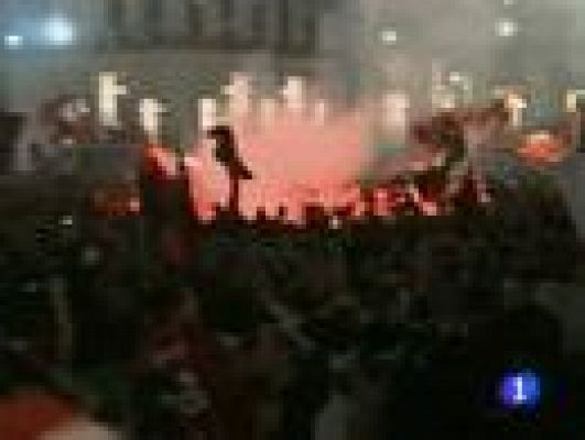 Telediario 1 - El Milan levanta el 'Scudetto'