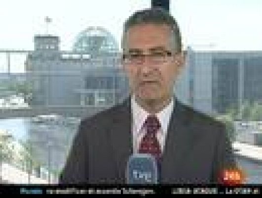 Informativo 24h - Merkel no juzgará la situación de Grecia hasta conocer el informe oficial de la UE y el FMI